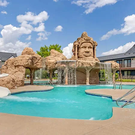 Polynesian Hotel & Suites-2