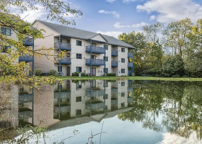 Club Wyndham Tamarack Hotel